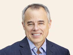 Brad Montgomery - Vicepresidente principal – Agencias