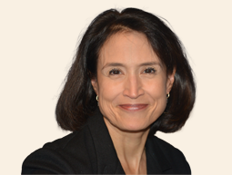 Michele Russo - Vicepresidenta principal