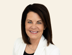 Allyson Watts - Vicepresidenta principal – Área de mercado del sureste